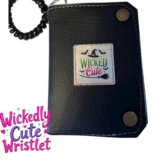 Wickedly Cute Wrislet
